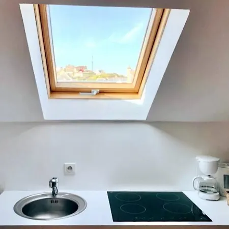Le Cosy, T1 A 50m De La Mer, Centre Apartment